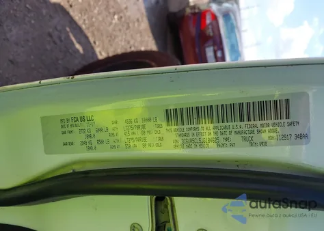 2018 Ram 2500 Tradesman 4X4 6'4 Box from USA, damaged, VIN 3C6UR5CL5JG184625